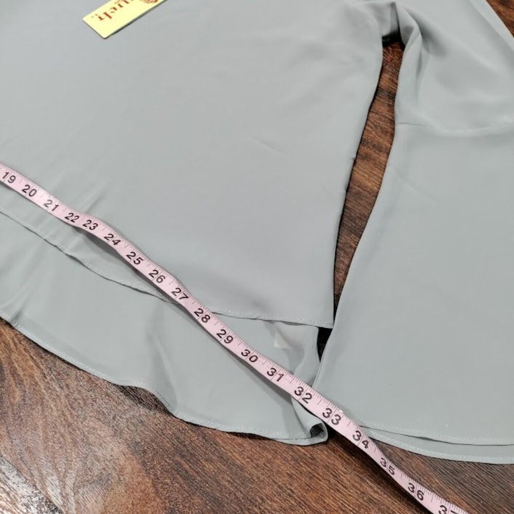 NWT Aryeh Whimsy Artsey Boho Oversized Tiered Bell Sleeve Blouse Gray Womens L - Picture 12 of 12